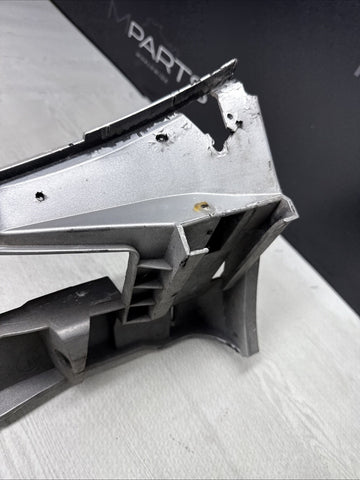 01-06 BMW E46 M3 LEFT DRIVER FRONT BUMPER COVER GUARD BRACKET 2695247