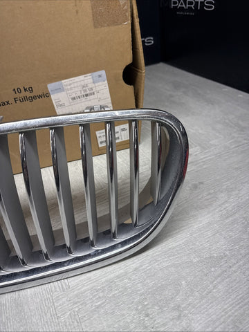 11-13 BMW F10 528 535 550i FRONT LEFT SIDE BUMPER CHROME GRILLE INSERT TRIM OEM