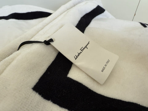 Salvatore Ferragamo Beach Towel Telo Butterfly 327917/001