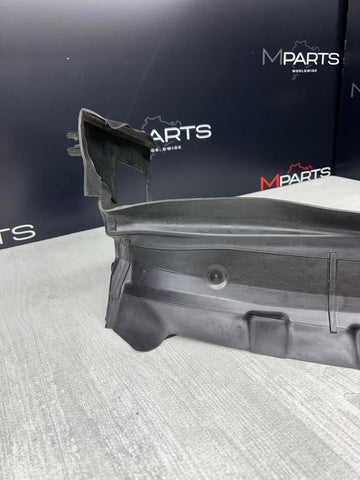 BMW15-20 F80 F82 F83 M3 M4 Radiator Air Duct Shroud 51748054117 8054117