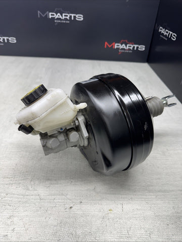 BMW F80 F82 F83 M3 M4 15-20 Brake Booster Master Cylinder 2015-2020 OEM 2284895
