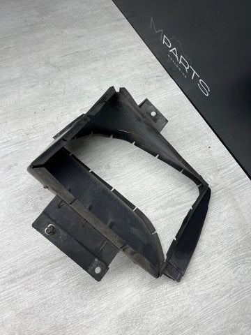BMW 15-20 F80 F82 F83 M3 M4 LEFT AIR DUCT SHROUD 51748054265 8054265 ORIGINAL