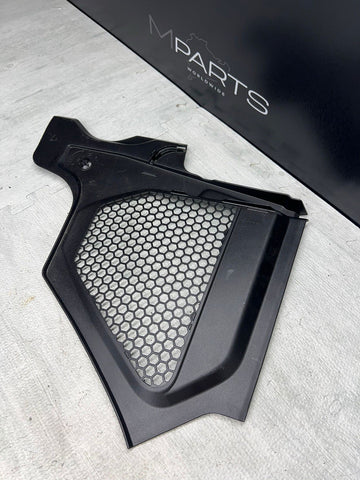 21-25 BMW G80 G82 G83 M3 M4 FRONT RIGHT COWL TRIM COVER PANEL BLACK 8074669 OEM