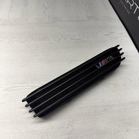 01-06 BMW E46 M3 Fender Vent Passenger Grill Trim Genuine OEM Painted Black