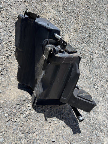 15-19 Ferrari 488 GTB Left Driver Fuel Gas Tank 314302 + Fuel Pump