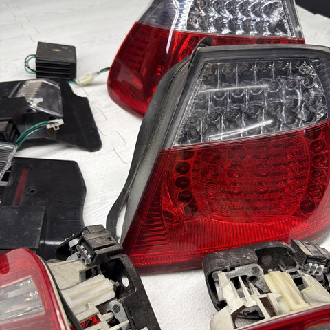 00 01 02 BMW E46 2Dr Convertible 330Ci 325Ci 323Ci LED Tail Lights Red Smoke