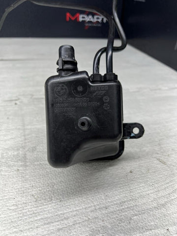 12-22 OEM BMW F12 F13 F90 F91 F92 F93 S63 Radiator Reservoir Expansion Tank