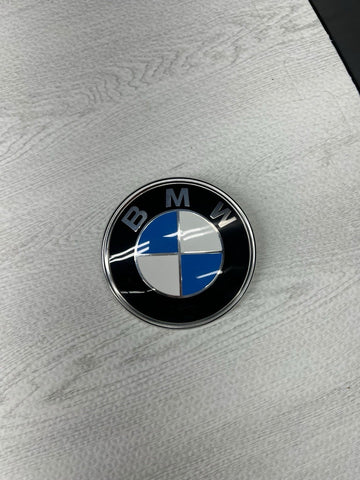 BMW 3 E30 REAR TRUNK LID EMBLEM BADGE 51141872969 1872969 ORIGINAL