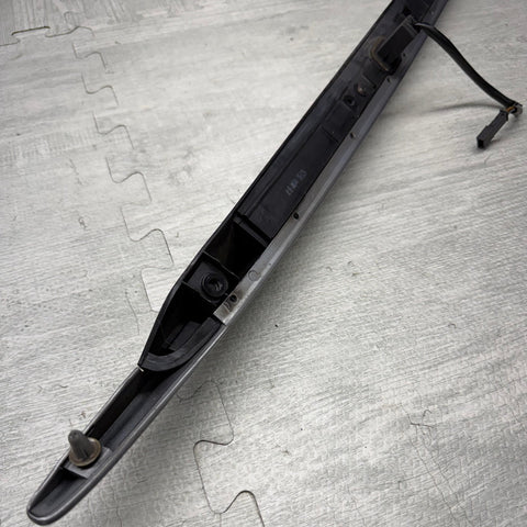 2004-2006 BMW E46 COUPE SERIES 2 BOOT LID HANDLE IN BLACK 51137064313-04 OEM