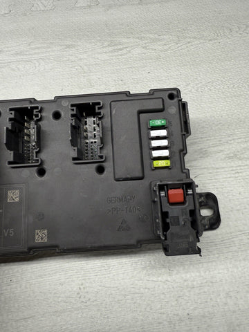 V5 REM 12-18 BMW F82 F30 F32 Rear Body Control Unit Electronic Module BCM Box