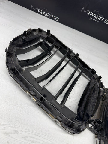 20-23 BMW F95 X5M FRONT GRILLE ASSEMBLY COVER INSERT MOLDING CHROME 8079727 OEM