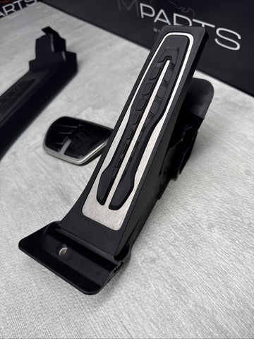 BMW 20-25 X5M X6M F95 F96 Left Kick Panel Brake Gas Dead Pedal Covers Trims OEM