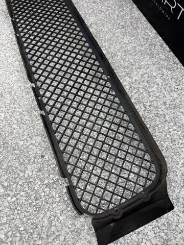 OEM Front Bumper Grille BMW M3 1995-1999 51112250685 51112252660