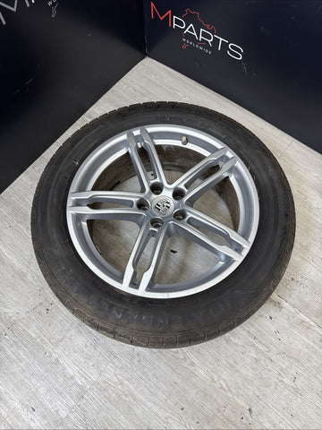 2015-2018 Porsche Macan Front Wheel 19x8 5 Double Spoke W/ Tire