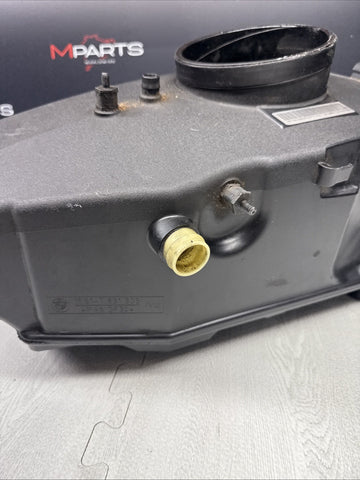 BMW 01-06 E46 M3 S54 Plenum Chamber Manifold Air Box Intake 7831305