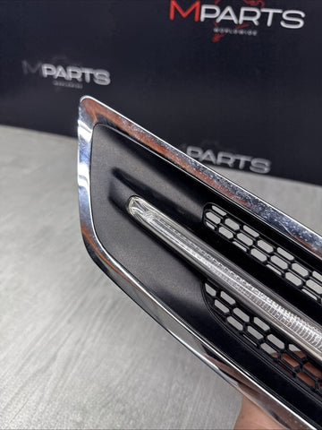 BMW F10 M5 Front Right Fender Turn Signal + Emblem 7903880 2015 29795938