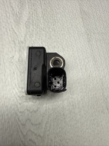 BMW F22 F87 M2 FRONT ACCELERATION SENSOR 37155A0F905 5A0F905