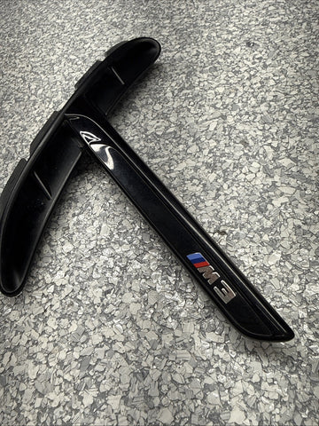 GENUINE BMW M4 F82 F83 LEFT PASSENGER SIDE WING MOULDING TRIM 8055333