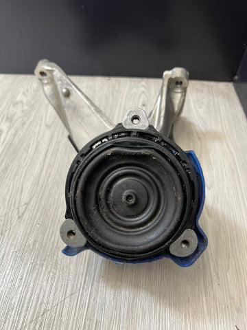 BMW 21-26 G80 G82 G83 M3 M4 Front Right Side Engine Support Bracket OEM