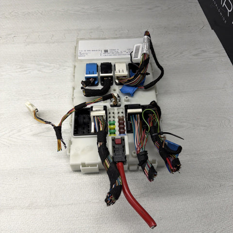 12-21 BMW F22 F30 F32 F36 F80 F82 FEM Front Electronic Body Control Module OEM