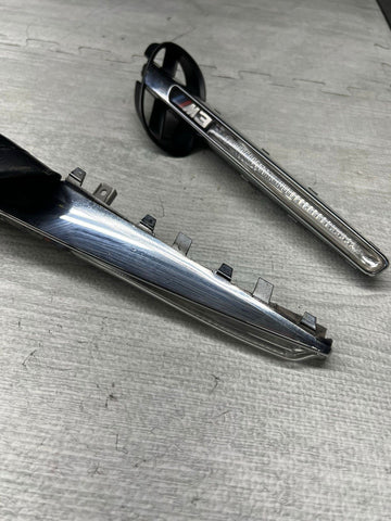 08-13 BMW E92 E93 M3 Front Fender Grilles Side Marker Light Chrome Trims OEM