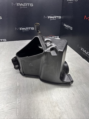 08-13 OEM BMW E90 E92 E93 M3 Engine S65 Airbox Air Intake Box *Notes*