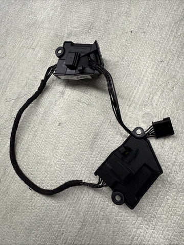 BMW E82 E88 E90 E92 E93 335 M3 BMW Steering Wheel Harness Buttons 9125343