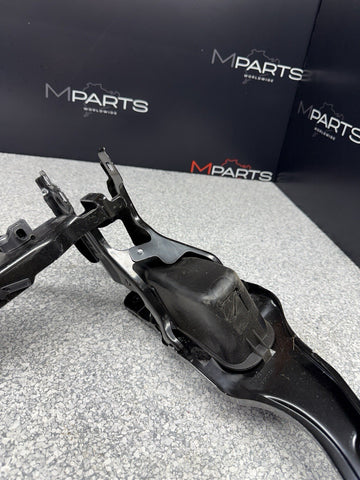 25-27 BMW F74 228 228i FRONT RIGHT PASSENGER SIDE APRON FRAME RAIL SUPPORT BLACK