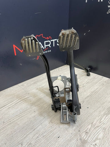 01-06 BMW E46 M3 OEM Clutch and Brake Pedal Assembly + Pedal Covers