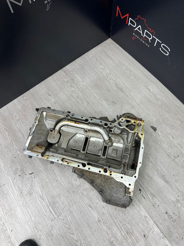 13-17 BMW F06 F10 F12 F13 M5 M6 S63 ENGINE UPPER OIL PAN FILTER HOUSING OEM