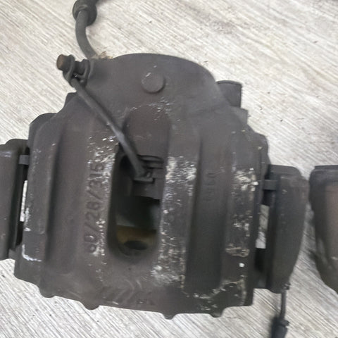 BMW OEM GENUINE E36 M3 Z3 M FRONT BRAKE CALIPERS SET PAIR LEFT RIGHT PADS