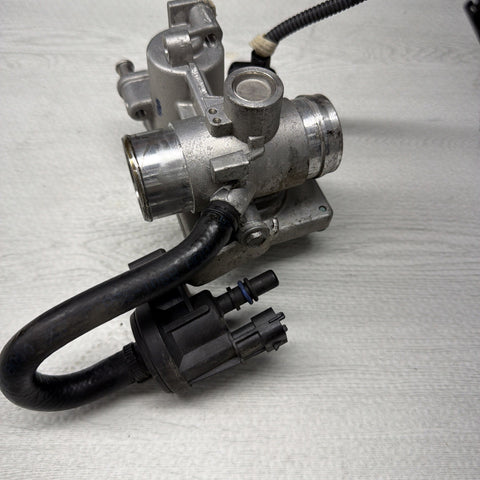 08-13 OEM BMW E90 E92 E93 M3 S65 Engine Idle Control Valve Actuator 7838024