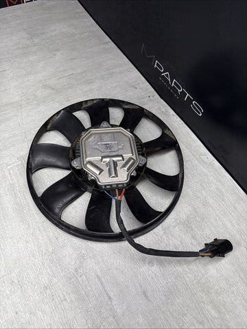 19-25 Lamborghini Urus Audi Rsq8 Porsche Cayenne Radiator Electric Fan Right