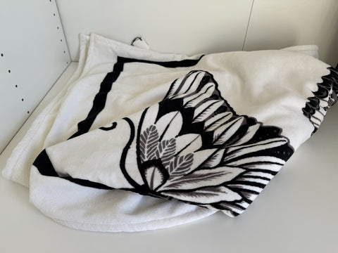 Salvatore Ferragamo Beach Towel Telo Butterfly 327917/001