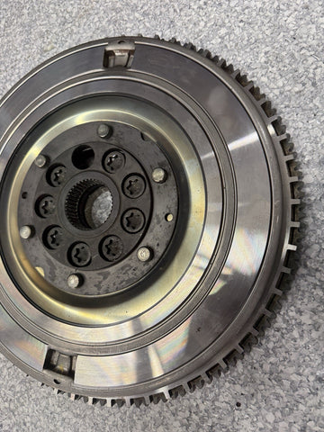 13-18 BMW F06 F10 F12 F13 M5 M6 S63N FLYWHEEL 7-SPEED DUAL-CLUTCH DCT OEM