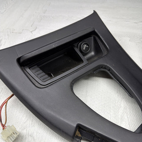 09-13 BMW E93 M3 DCT CIC LEATHER CENTER CONSOLE TRIM CONVERTIBLE *CREASES*