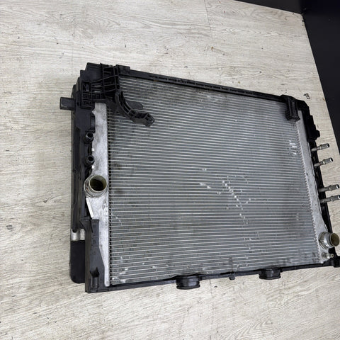 12-18 BMW F06 F10 F12 M5 M6 S63 Main Radiator Intercooler Cooling Assembly OEM