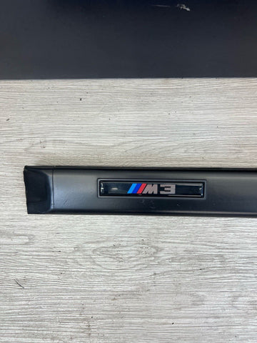 BMW 94-99 E36 M3 COUPE DOOR MOULDING FRONT BLACK LEFT DRIVER OEM