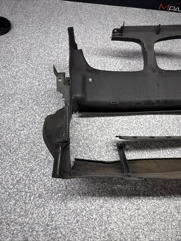 Genuine BMW E46 M3 Front Air Duct Radiator Intake Grille 7893351 OEM *Broken