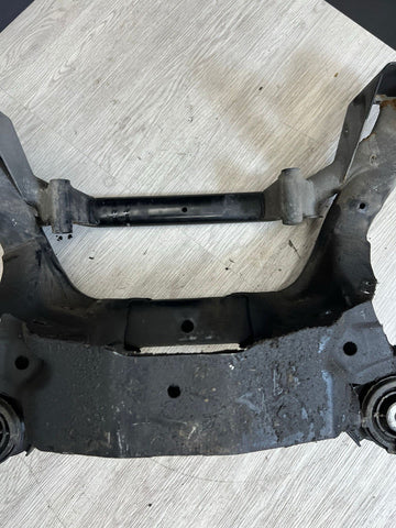 01-06 BMW E46 M3 REAR SUSPENSION SUBFRAME AXLE CARRIER CRADLE