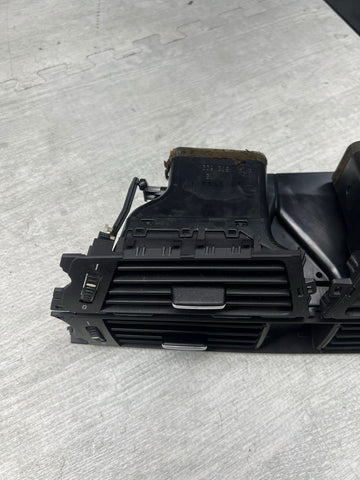 OEM 2015-2020 BMW F80 F82 F83 M3 M4 Center Dash Heat A/C Air Vents Grilles