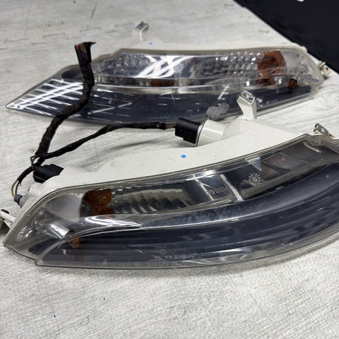 2004-10 BMW E63 E64 645 650 M6 Front Turn Signal Lights Lamps OEM