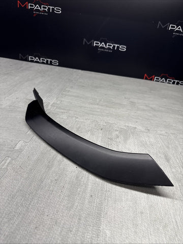 Lamborghini Urus Right Passenger Rear Wheel Arch Cover Trim Moulding 4ML854820