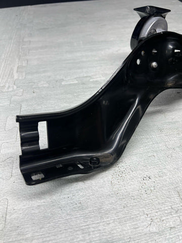 20-24 BMW 840 850 F91 F92 F93 G16 M8 LEFT DRIVER HEADLIGHT SUPPORT MOUNT BRACKET