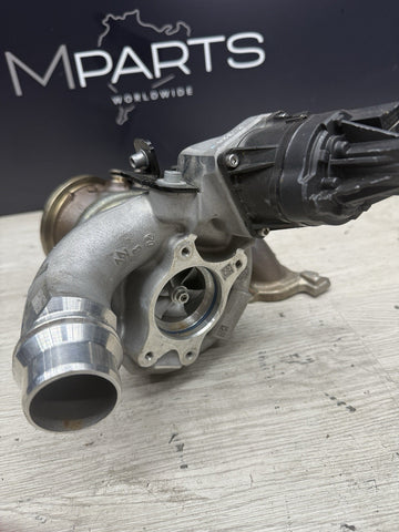20-25 BMW G80 G82 G83 M3 M4 F97 X3M S58 Factory Front Turbo Charger Assembly