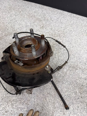 15-23 Dodge Charger Rear Suspension Left Side Spindle Knuckle & Hub OEM