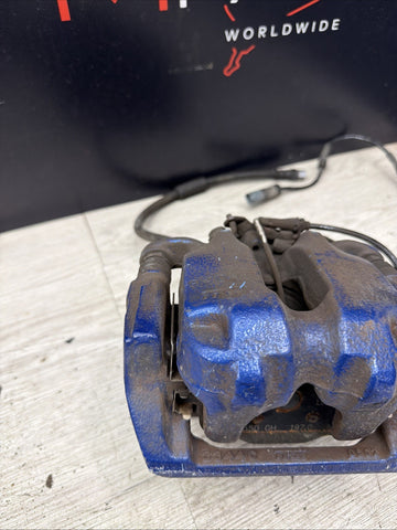 12-17 BMW M5 F10 M6 F06 F12 F13 Rear Brake Caliper w/ EPB Motor OEM Blue Right