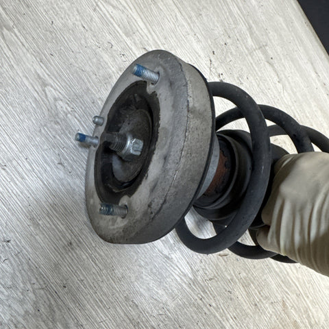 BMW E90 E92 M3 08-13 FRONT RIGHT SIDE SPRING STRUT SHOCK W/O EDC OEM