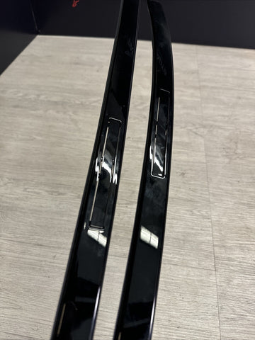 21-24 BMW G82 M4 COUPE OUTER GLOSS BLACK ROOF RAILS GUTTER TRIMS 8073063 8073064