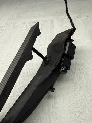 BMW 3 5 7 X5 Z8 E46 M3 E39 E53 Acceleration Gas Pedal 6756492